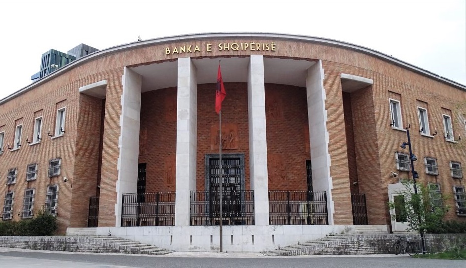 BSH mban normën bazë në 2.75 për qind, rritja ekonomike u ngadalësua në tremujorin I BSH mban normën bazë në 2.75 për qind, rritja ekonomike u ngadalësua në tremujorin I